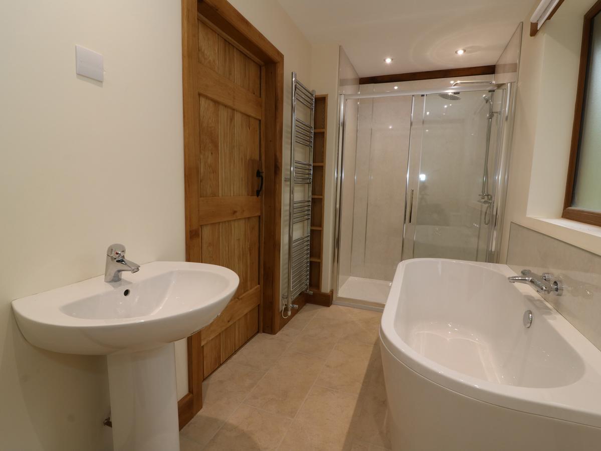 Ploony Hill Lodge Bleddfa المظهر الخارجي الصورة